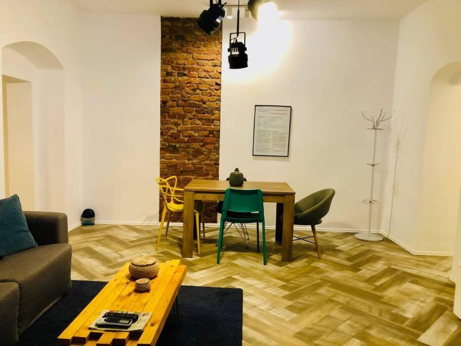 Joy City Stay Libertatii 9Mai 7 Timisoara Luaran gambar