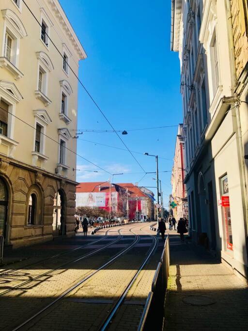 Joy City Stay Libertatii 9Mai 7 Timisoara Luaran gambar
